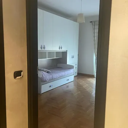 Rembrandt Luxury San Siro Fiera Ippodromo Centro Apartment *