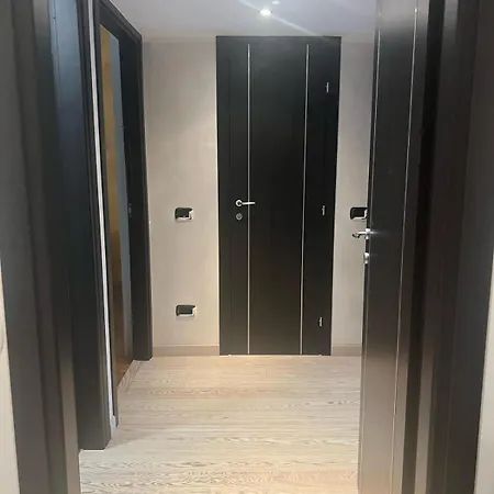 Rembrandt Luxury San Siro Fiera Ippodromo Centro Apartment
